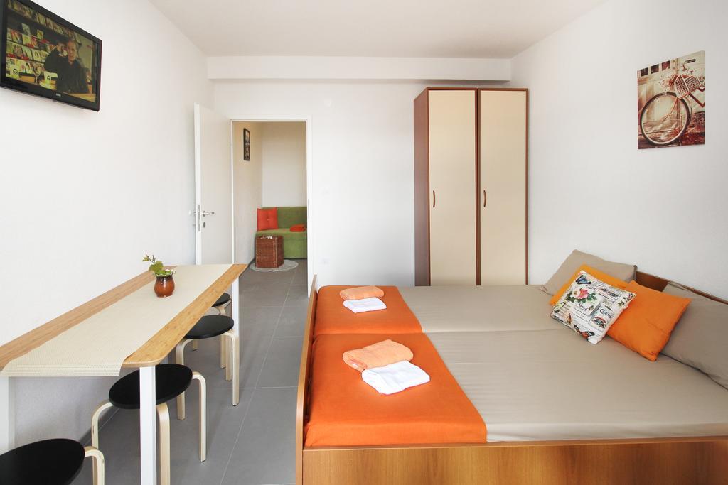 Stanicicke Apartments Baška Voda Εξωτερικό φωτογραφία